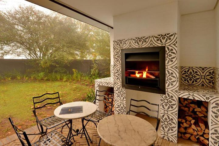 Hilton Homestead by ANEW