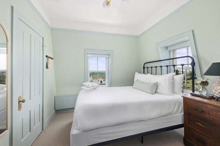Room 20 of 64
