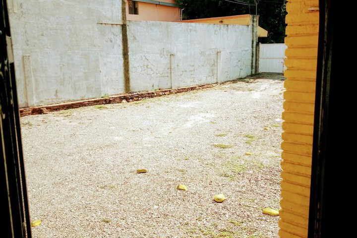 Property Grounds 30 of 30
