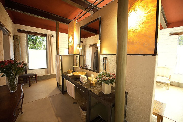 Room 5 of 46