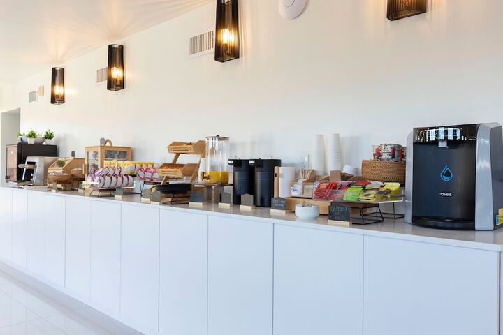 Breakfast buffet