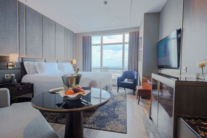 Room 45 of 151