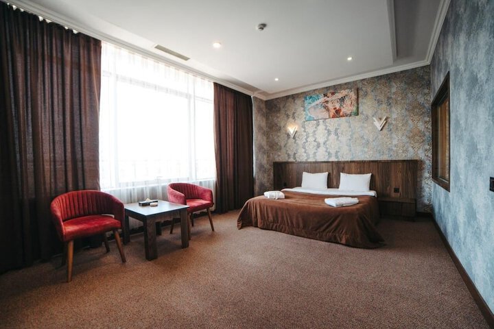 Room 21 of 42