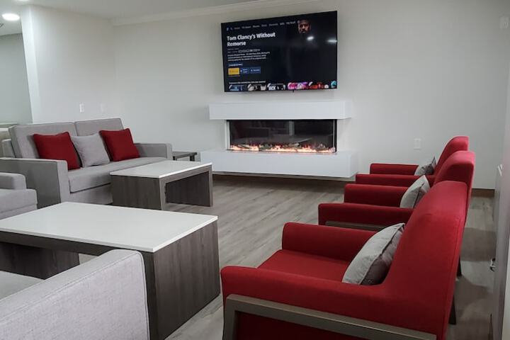 Hotel Interior 8 of 38