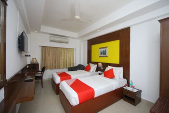 Room 32 of 36