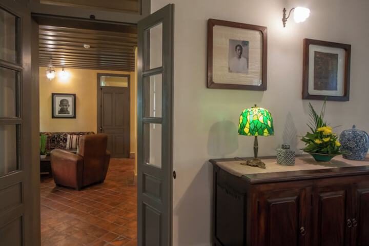Room 25 of 69