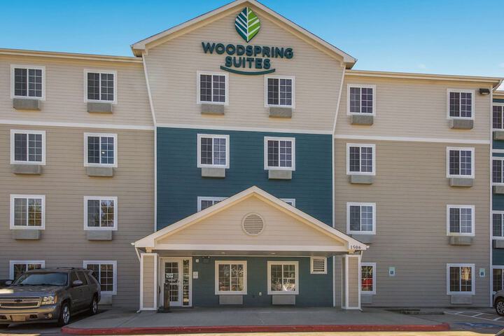 Photo of WoodSpring Suites Houston La Porte