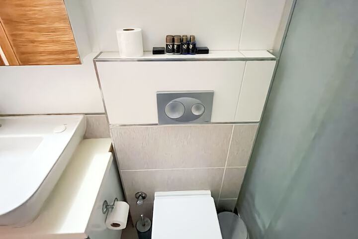 Room 45 of 50