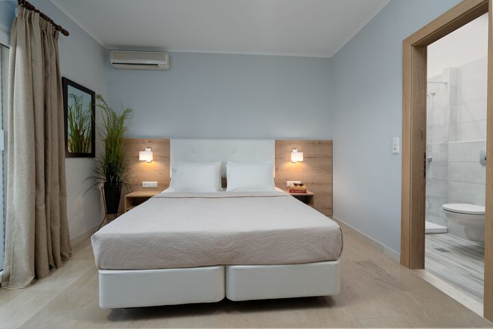 Room 20 of 44