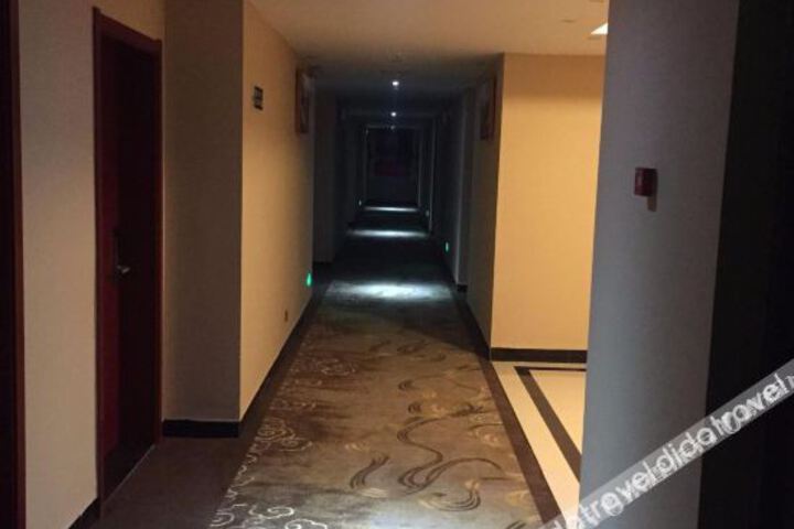 Hotel Interior 15 of 18