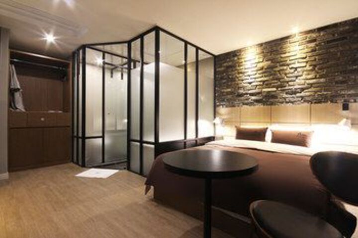 Room 39 of 51