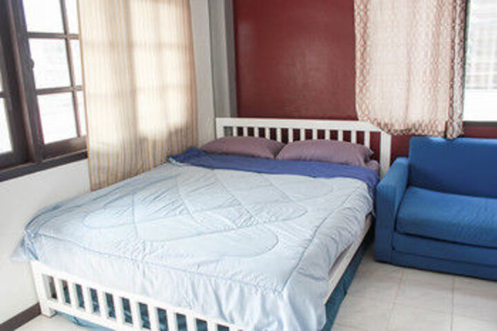Room 8 of 36