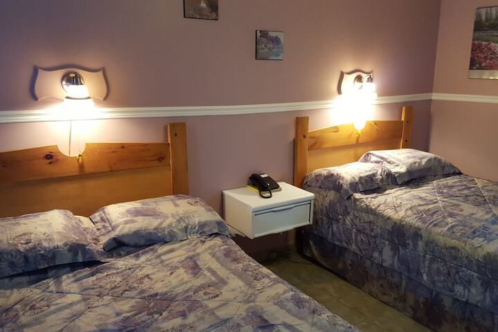 Room 28 of 62