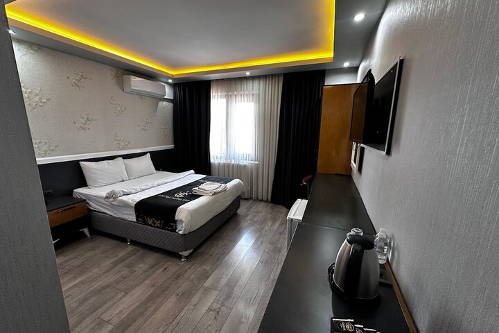 Room 26 of 52