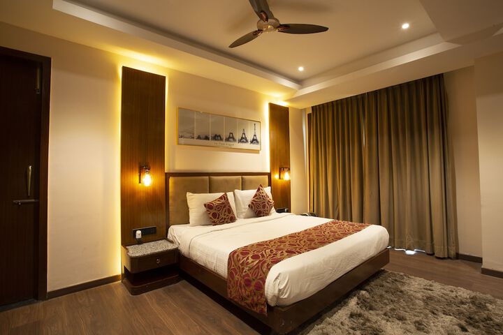Room 46 of 196