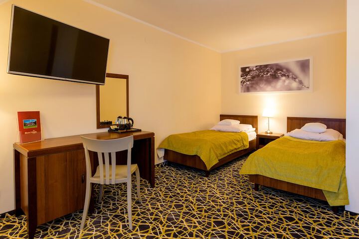 Room 10 of 56
