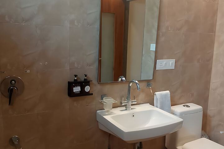 Room 55 of 95