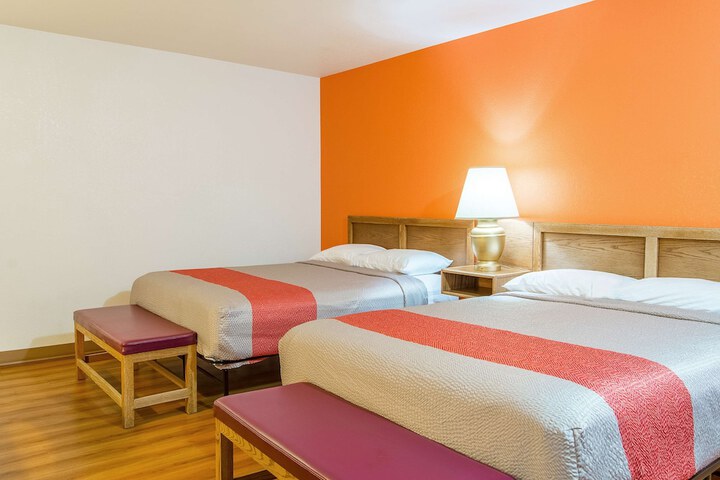 Room 7 of 29