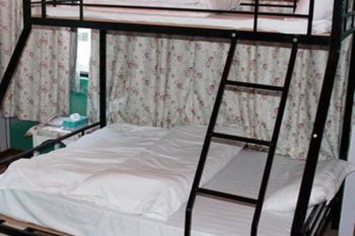 Room 15 of 29