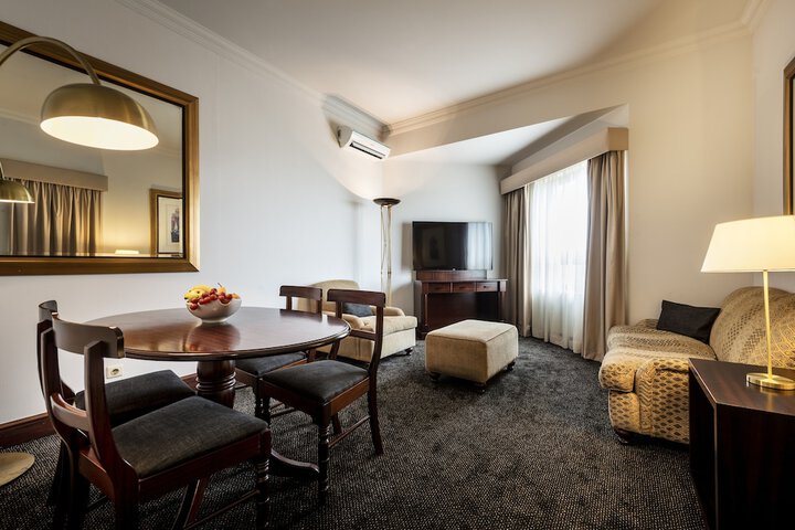 Room 12 of 72