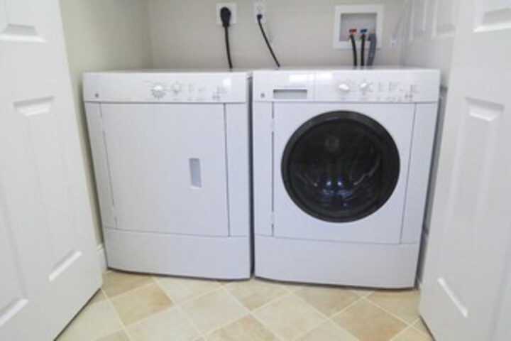 Laundry 10 of 25