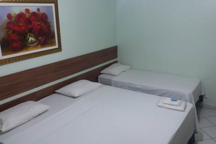 Room 4 of 17