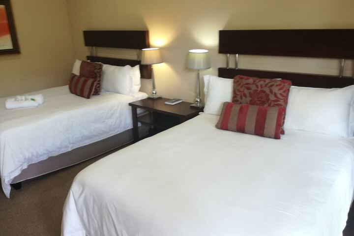 Room 28 of 54