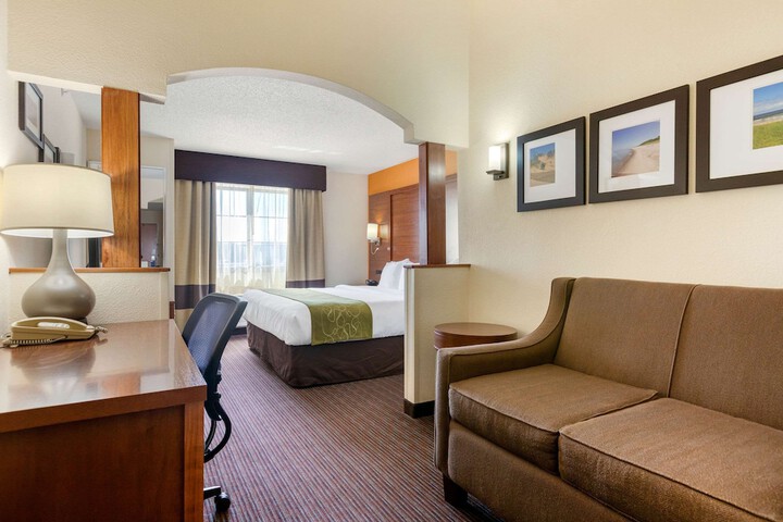 2 Queen Beds Suite Accessible (14 of 27)