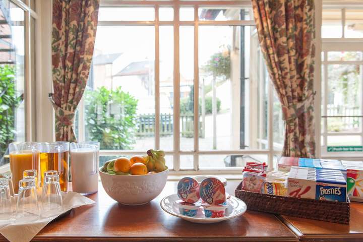 Breakfast area