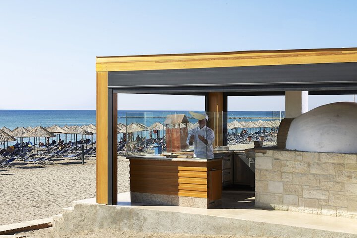 Snack bar
