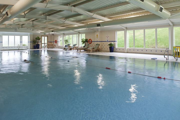 Pool Hotel