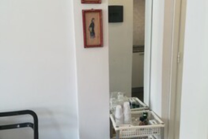 Room 35 of 60