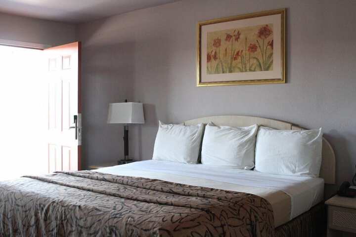 Parks Inn Bowie in Bowie, TX