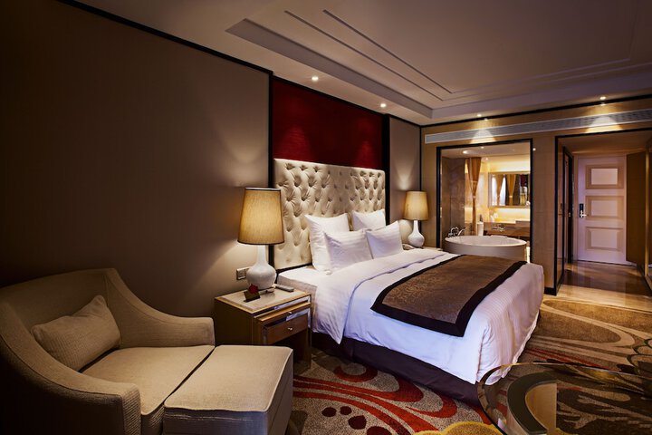 Room 30 of 57