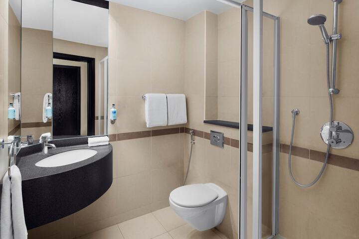 Clean Restrooms