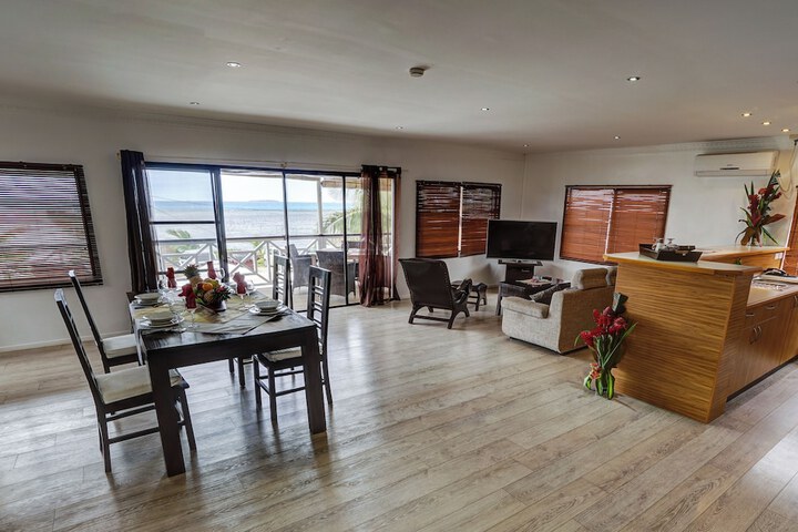 Beach/ocean view