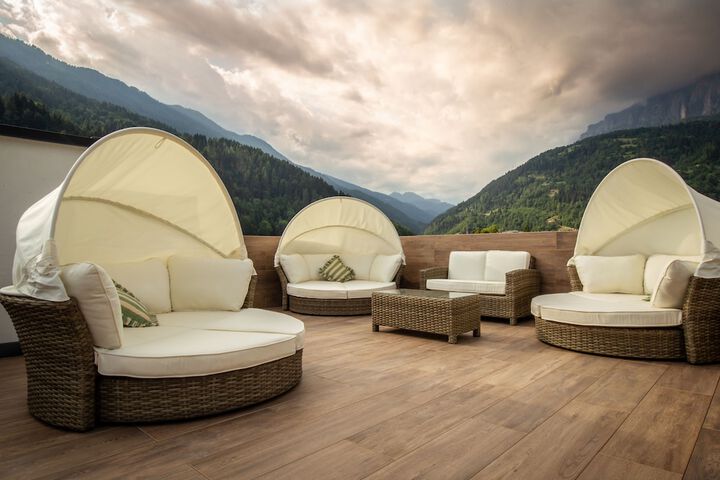 Sundeck 204 of 212