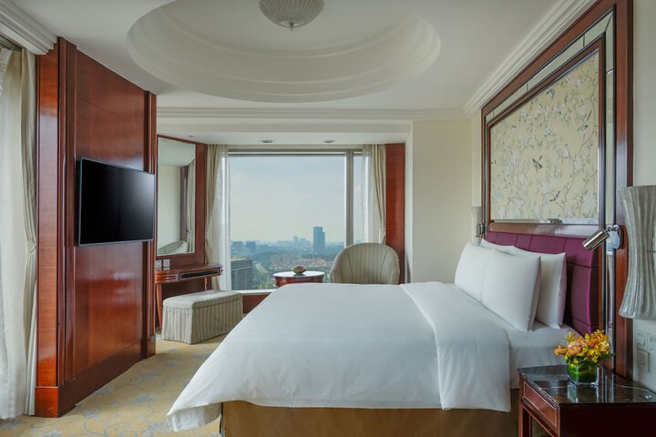Room 4 of 67