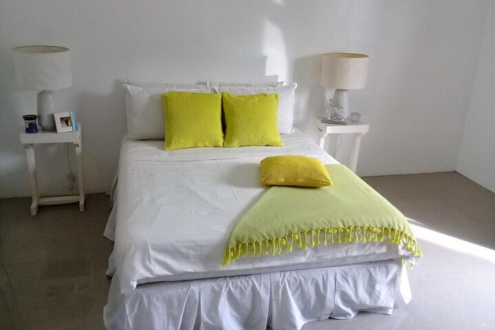 Room 10 of 46