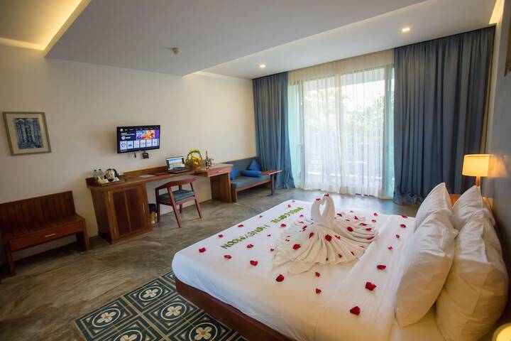 Room 20 of 105