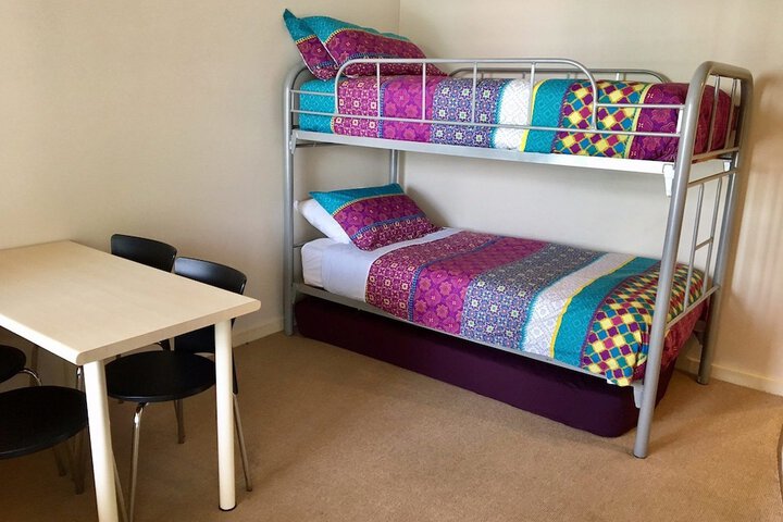 Room 2 of 8