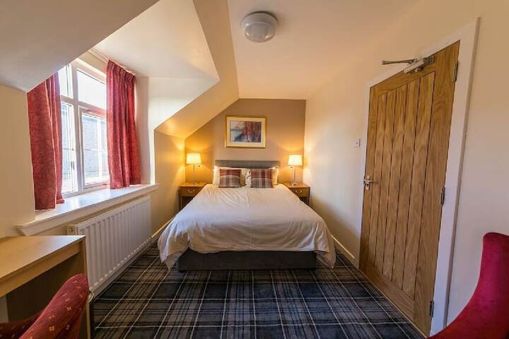 Room 21 of 52