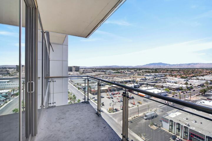 Terrace/Patio 457 of 484