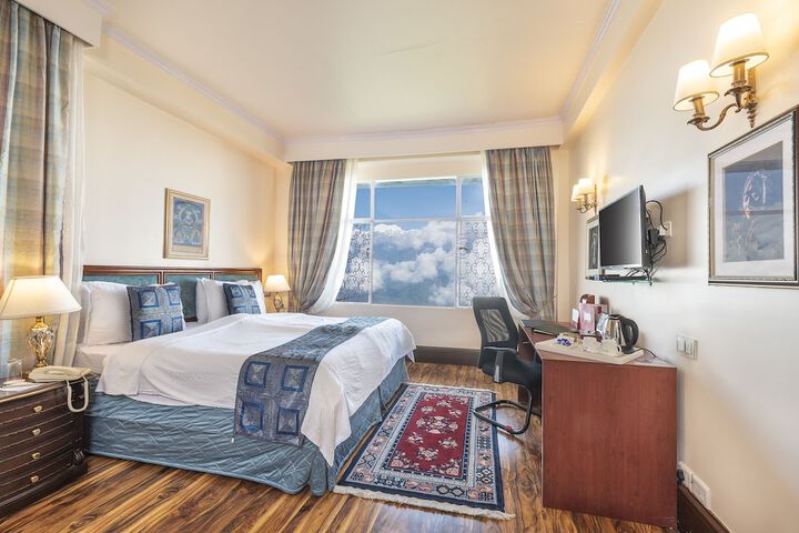 Room 5 of 29