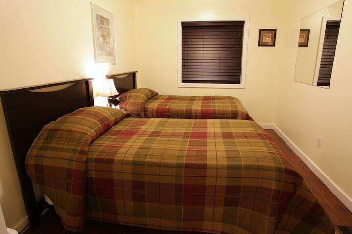 Room 13 of 51