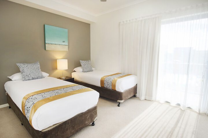 Room 7 of 38