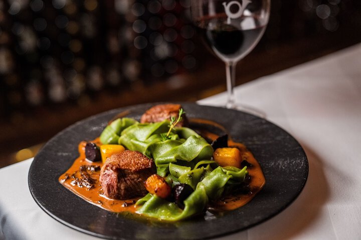 Dining 49 of 76