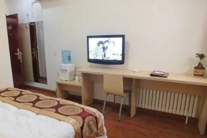 Room 6 of 7