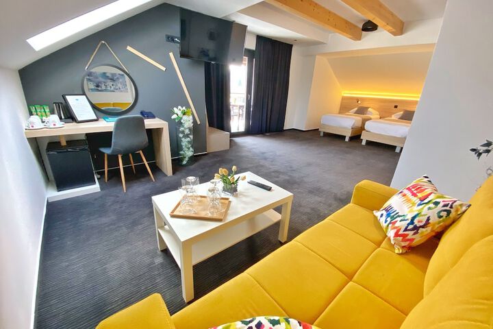 Room 20 of 71