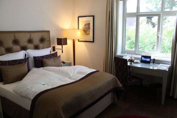 Room 4 of 45